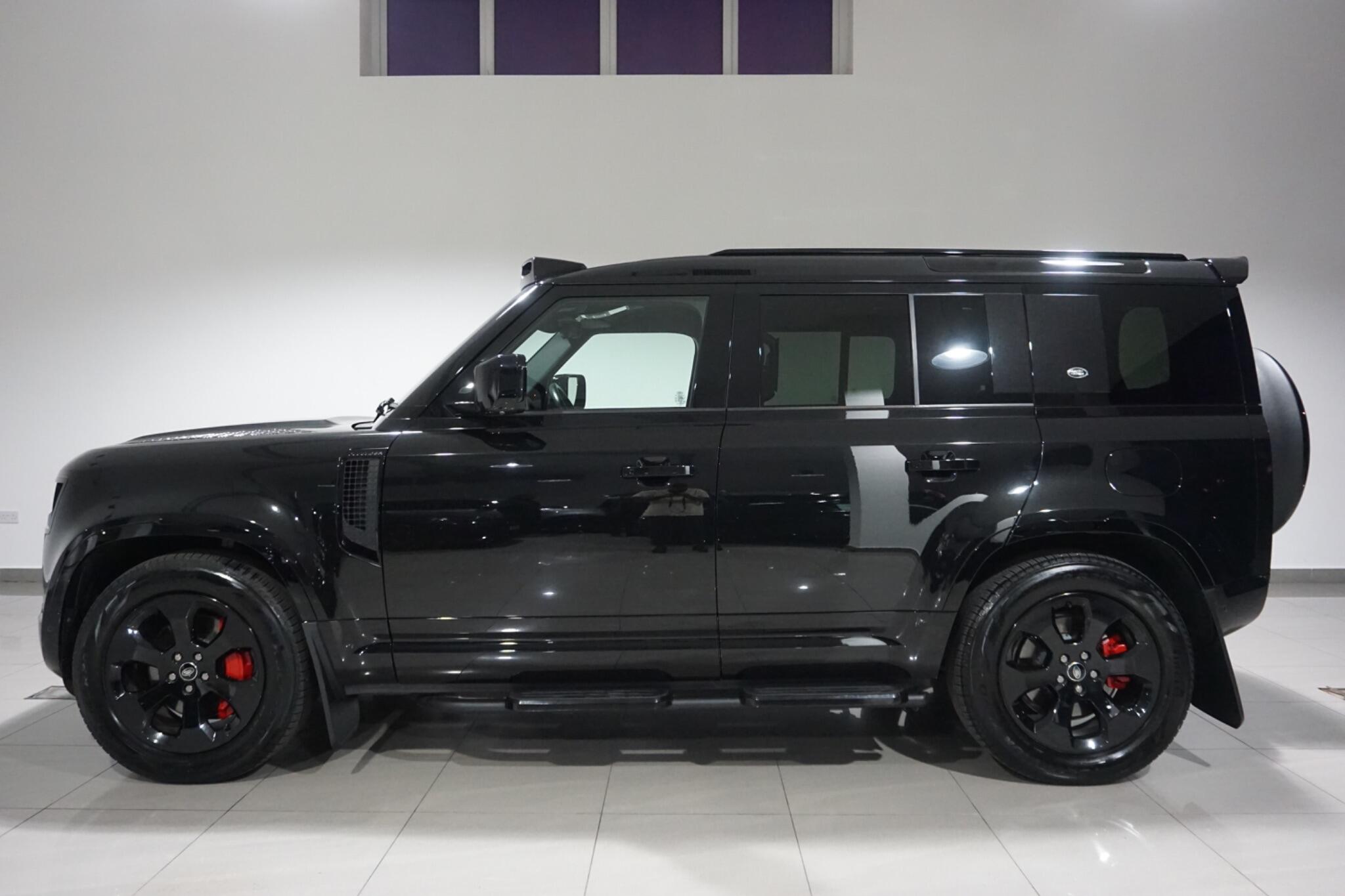 Land Rover Defender 110 2.0 P400e 15.4kWh X-Dynamic HSE SUV 5dr Petrol Plug-in Hybrid Auto 4WD Euro 6 (s/s) (404 ps)